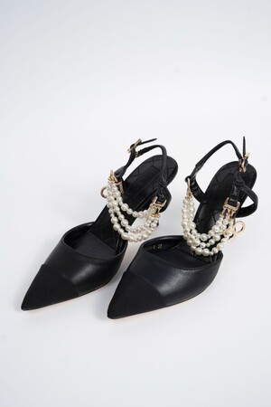 Black Shoes 2026-8