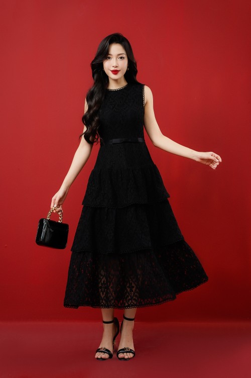 Black Floral Ruffled Midi Lace Dress