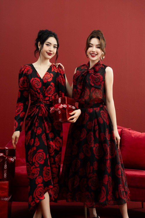 Black With Red Rose Midi Silk Dress