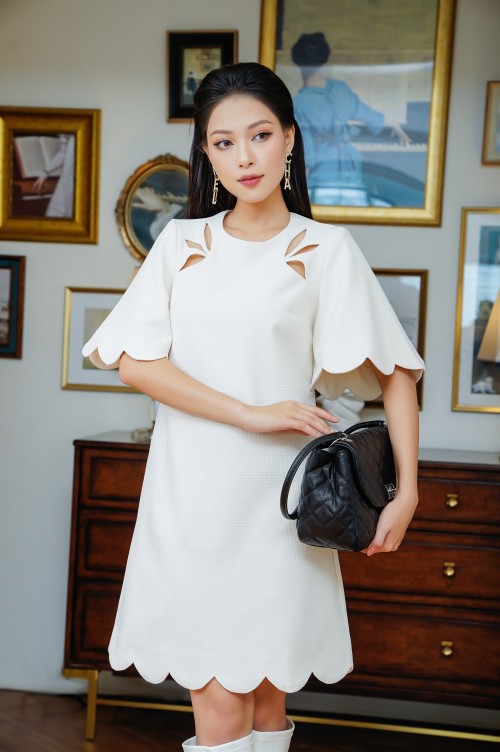 Cream Short Sleeves Mini Raw Dress