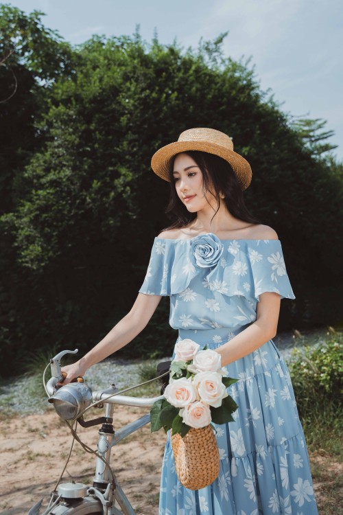 Light Blue Floral Voile Top (Áo nữ)