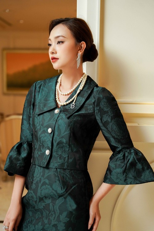 Dark Green Cropped Brocade Vest (Áo vest)