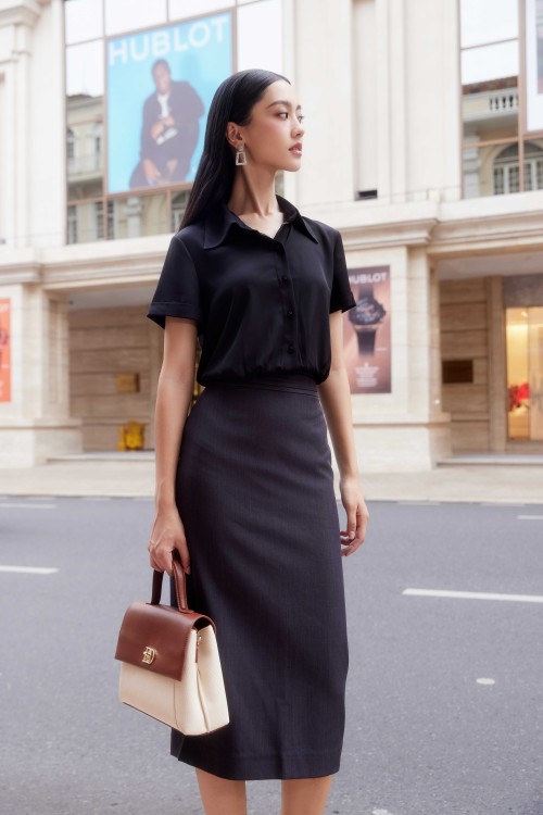 Black Short Sleeves Silk Shirt