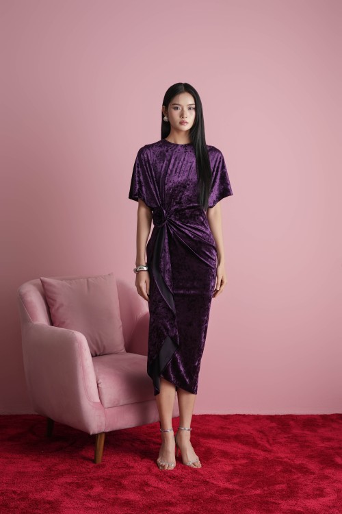 Sixdo Dark Purple Velvet Sarong Dress With Flower