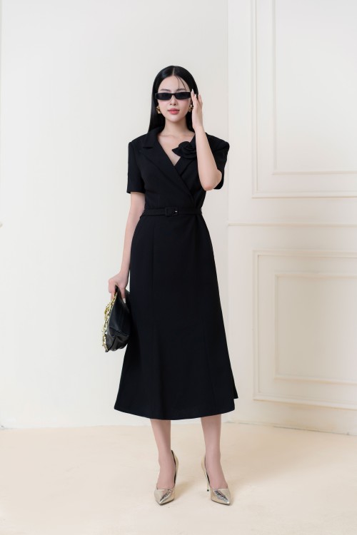 Sixdo Black Square Fishtail Woven Midi Dress