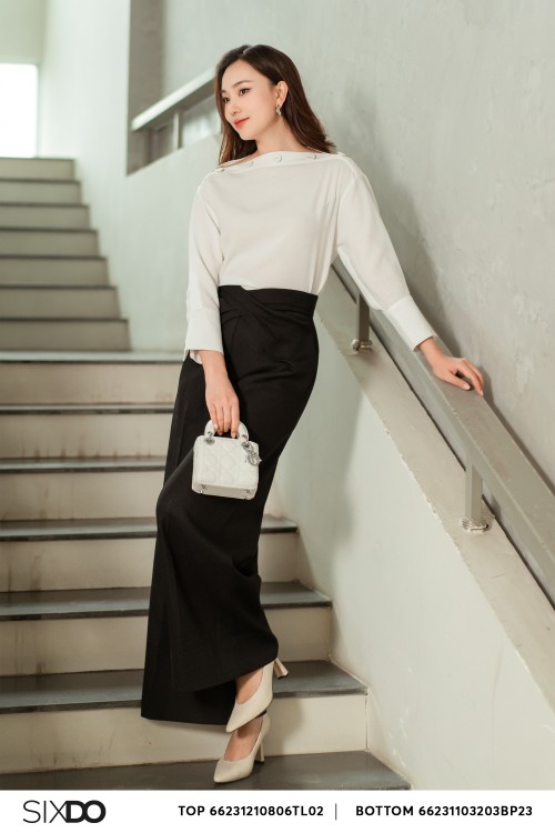 Sixdo Black Wide Leg Raw Pants