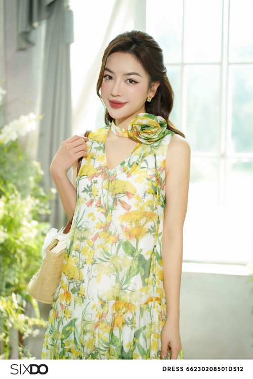 Sixdo White Floral Sleeveless Midi Dress