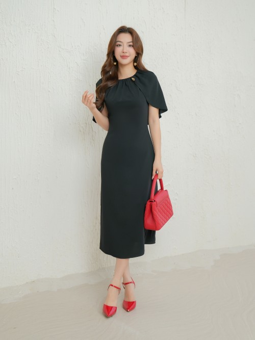 Sixdo Black Silk Midi Dress