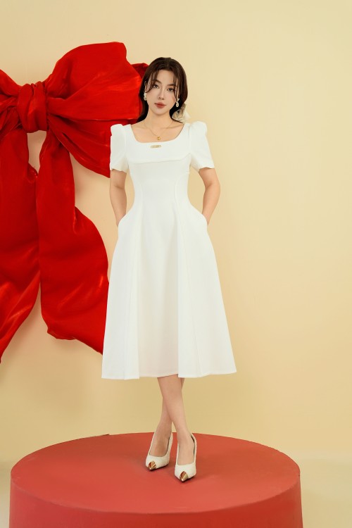 Sixdo White U-neckline Midi Woven Dress