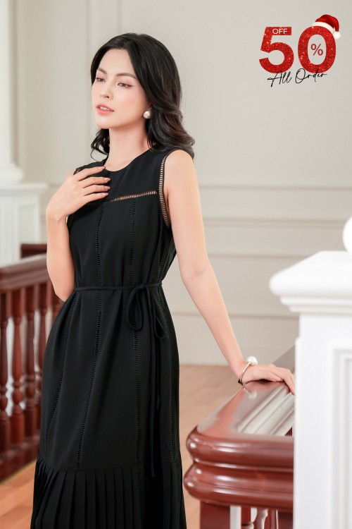 Black Woven Flared Dress