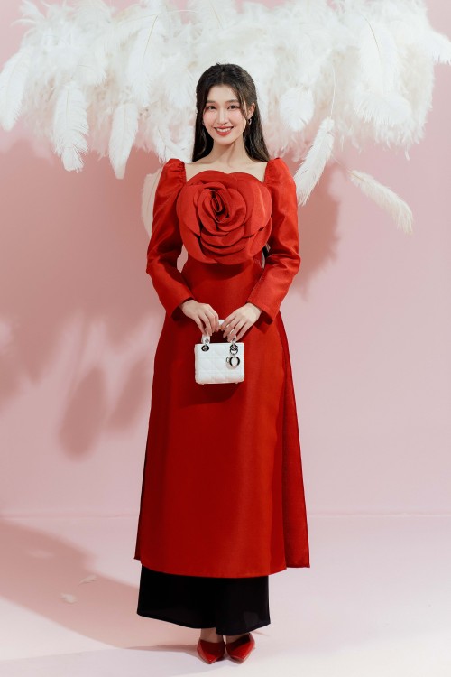 Red 3D Flower Taffeta Ao Dai