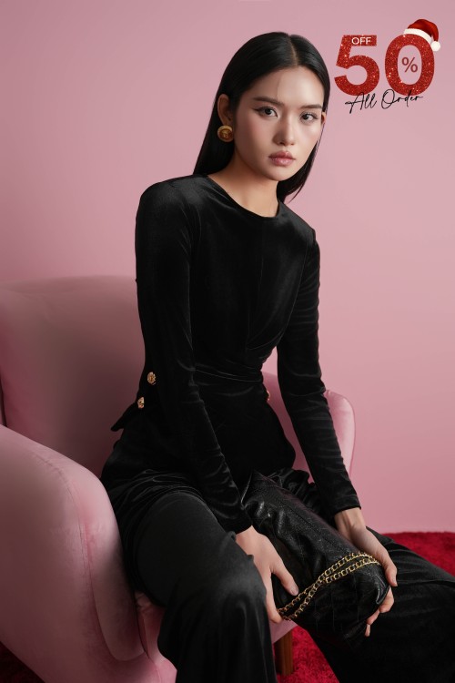 Black Long Sleeves Velvet Top