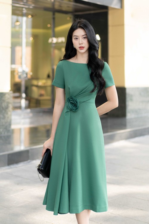 Dark Green Midi Raw Dress With Flower