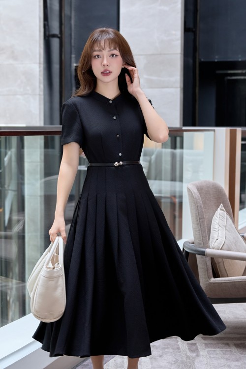 Sixdo Black Tendy Flared Dress With Belt