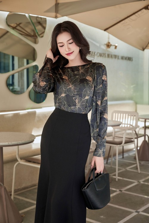 Black Long Sleeves Silk Blouse