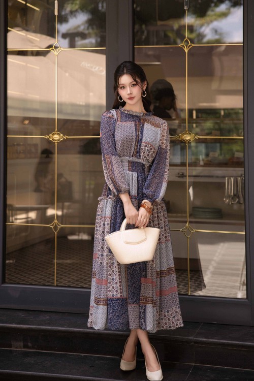 Chiffon Flared Dress 03