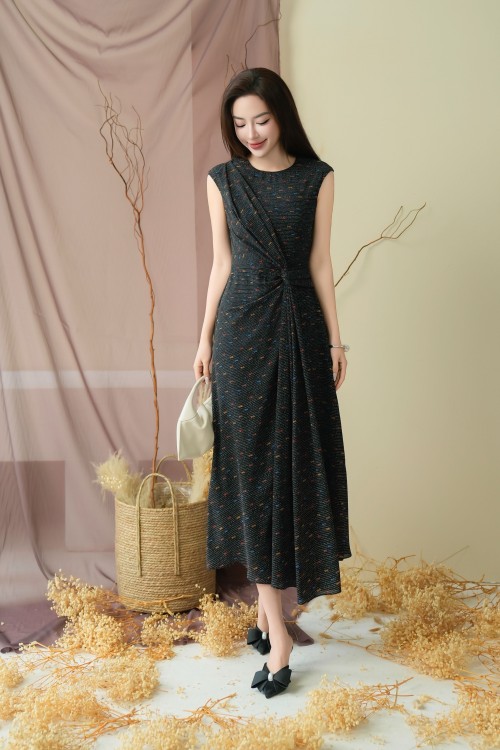 Sixdo Black Woven Sarong Dress