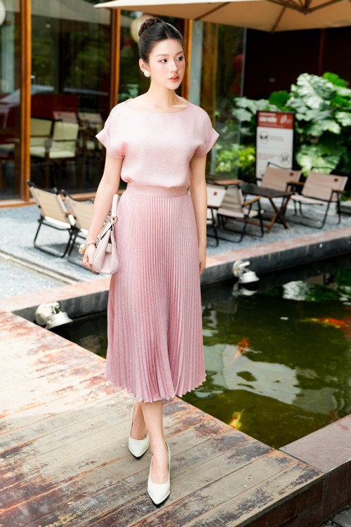 Sixdo Brocade Flared Skirt
