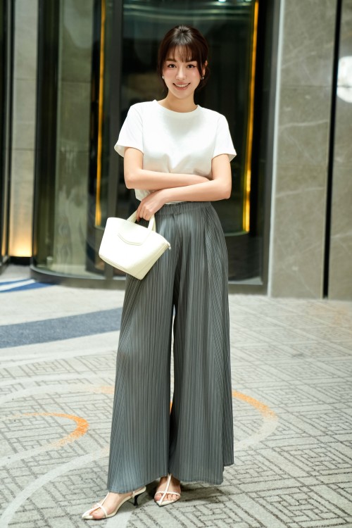 Grey Woven Loose Pants