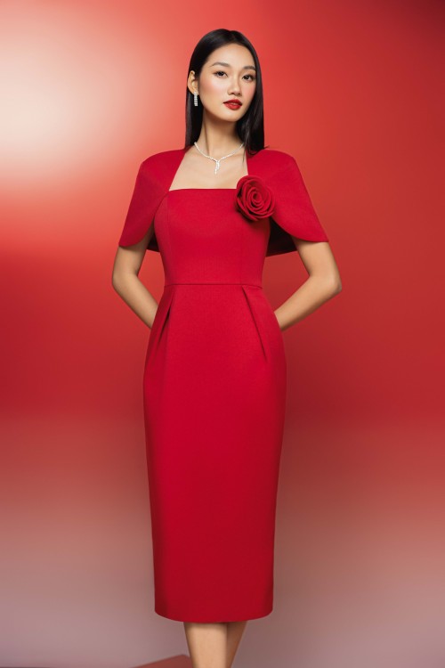 Red Raw Pencil Dress With Flower