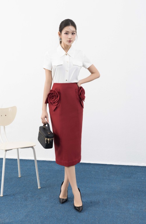 3D Flower Woven Midi Skirt