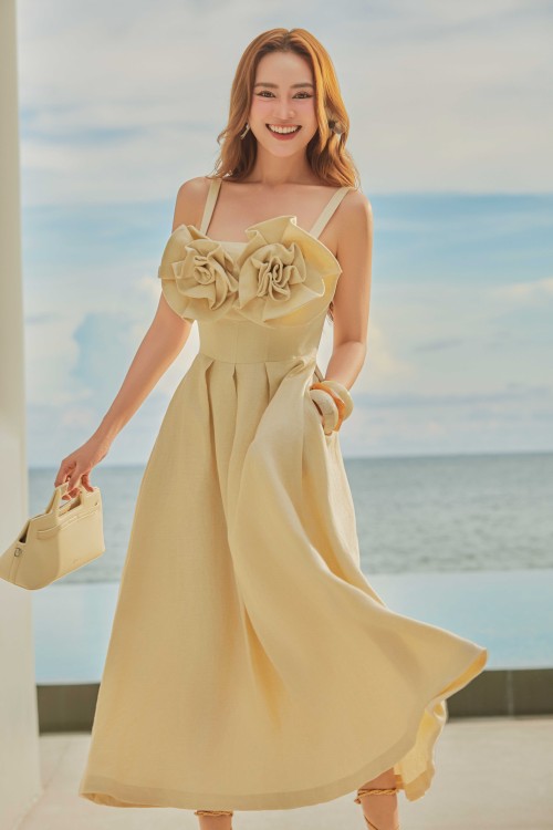 Cream 3D Flower Linen Flared Dress