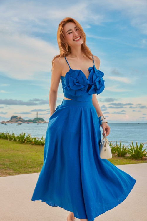 Blue 3D Flower Linen Camisoles