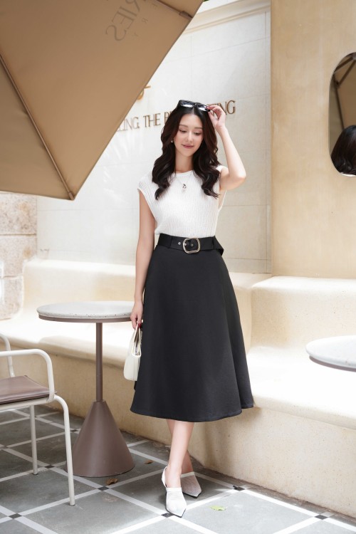 Black Raw Flared Skirt
